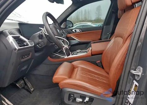 2025 BMW X7 M60I z USA, uszkodzony, nr VIN 5UX33EM02S9W30109